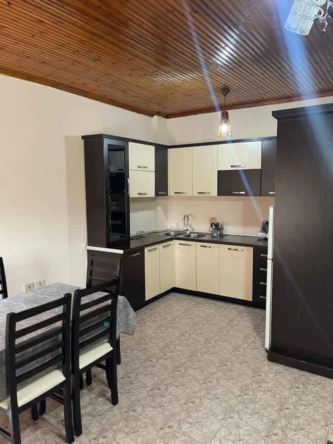 Ferienwohnung Vila Dedi Shkodra Exterior foto